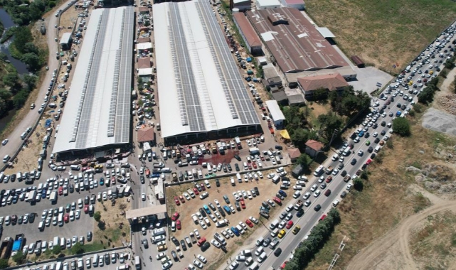 Oto pazarı değil, kurban pazarı