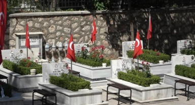 Şehit ailelerin bayramı buruk geçti