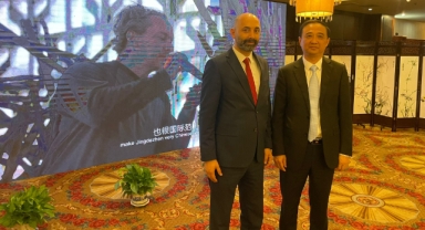 Seramik kardeşliği Çin basınında