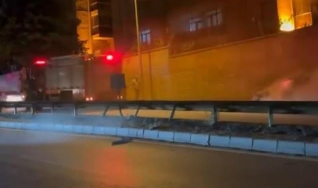 Seyir halindeki otomobil alevlere teslim oldu