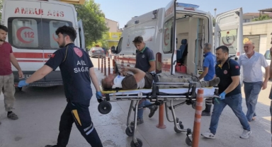 Traktör devrildi: 1'i ağır 4 orman işçisi yaralandı