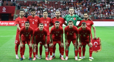 Türkiye Polonya'ya 90'da boyun eğdi