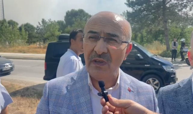 Yangına müdahale eden ekipler alevlerin içinde kaldı