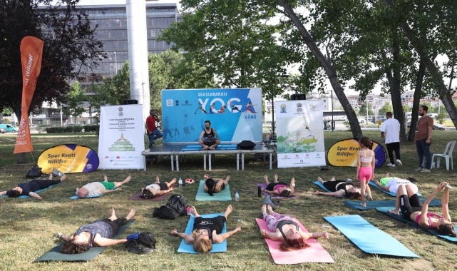 Yoga Günü’nü birlikte kutladılar