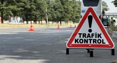 Yolculuğa çıkacak otobüsler durdurulup, bilgilendirildi