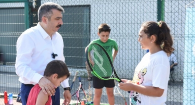 Başkan Yılmaz genç sporcularla buluştu