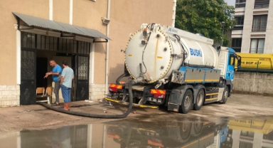 Bursa Büyükşehir ekiplerinden yağmur mesaisi
