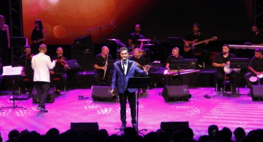 Bursa Festivali’nde 'Zeki Müren' gecesi