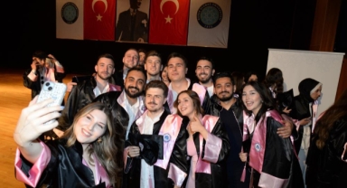 BUÜ'de mezun sayısı 300 bini geçti