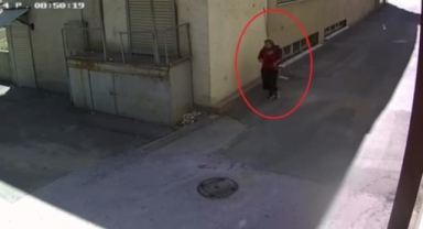 Dolandırıcı falcı kameraya yakalandı