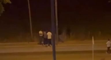 Dükkan sahipleri konar-göçer şahısları dövdü
