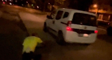 Dur ihtarına uymadı polise böyle çarptı