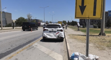 İnegöl'de 4 araç çarpıştı: 2 yaralı