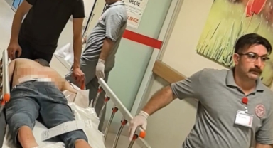 İstifa ettiği fabrikadaki 2 arkadaşını bıçaklayıp kaçtı