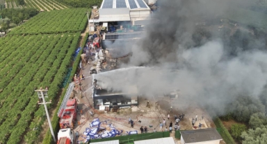 İznik'te depoda çıkan yangın kontrol altına alındı