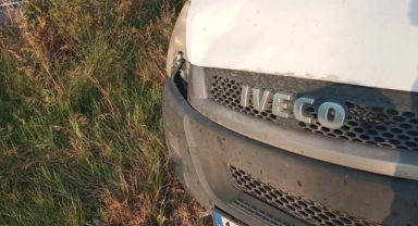 Kamyonet 12 yaşındaki çocuğa çarptı: 1 ağır yaralı