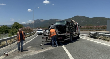 Kontrolden çıkan otomobil bariyerlere çarptı: 1 ölü
