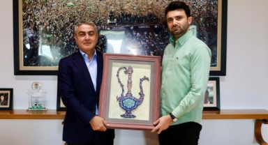 Rahmi Aksoy’dan, Bursaspor’a ziyaret