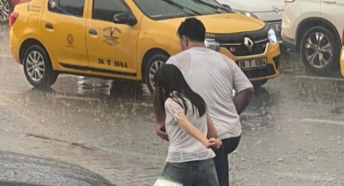 Sağanak yağış Bursa'yı bir kez daha vurdu
