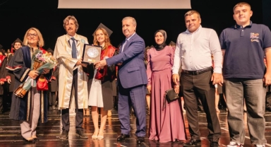 Tıp fakültesi birincisi Mustafkemalpaşa'dan