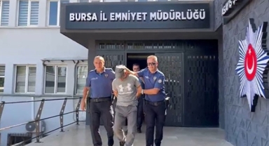 19 yılla aranan şüpheli kıraathanede yakalandı