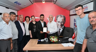 Başkan Bozbey makamını Orhaneli'ye taşıdı