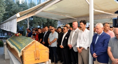 Belediye Başkan Yardımcısı toprağa verildi