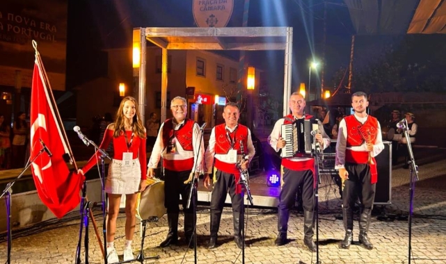 BUÜ Halk Dansları Topluluğu, Porto’da Türkiye’yi temsil etti