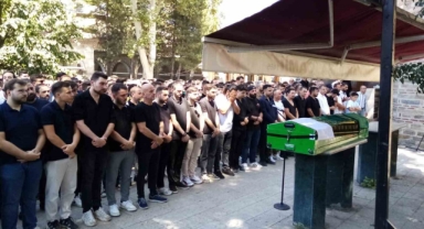 Dernek Başkanı Ay, gözyaşlarıyla toprağa verildi