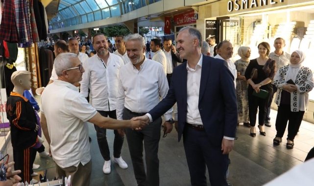 İnegöl çarşısında alışveriş şenliği bereketi