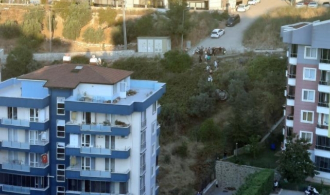 Mudanya'da araç şarampole uçtu: 4 yaralı