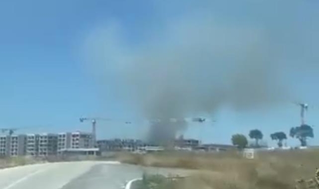 Taraftar grubunun attığı torpil yangın çıkardı