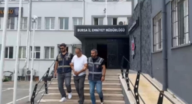 Üç yıl boyunca başkasına ait kimlikle yaşadı