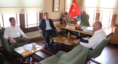 Vekil Kılıç'tan İHH Bursa Şubesi’ne ziyaret