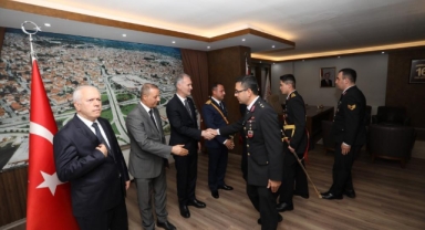 Zafer Bayramı İnegöl'de coşkuyla kutlandı