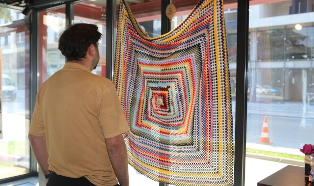 Atıkları sanat eserine dönüştürdüler