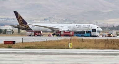 Bomba ihbarı yapılan uçak Erzurum Havalimanı’na acil iniş yaptı