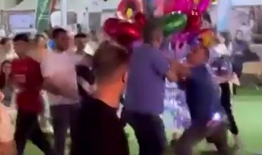 Bursa'da cadde ringe döndü!