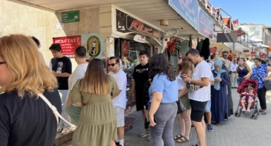 Bursa'nın meşhur lezzeti için uzun kuyruklar oluştu