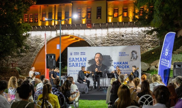 Nazım Hikmet şiirlerle anıldı