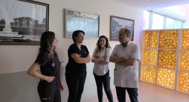 Yıllar önce doğdukları hastaneye doktor oldular