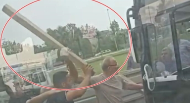 Yol verme meselesinde taraflar kalaslarla kavga etti
