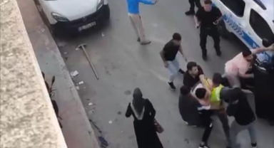 Bursa'da kürekli yumruklu kavga kamerada