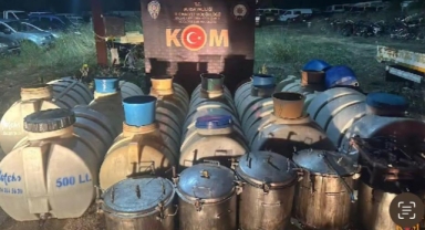 Bursa'da operasyon: 4 ton sahte içki ele geçirildi