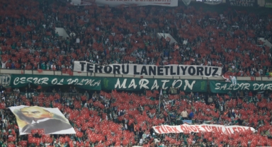 Büyükşehir'den taraftara 42 bin Bayrak