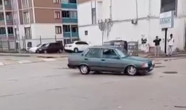 Dakikalarca drift atıp tozu dumana kattı