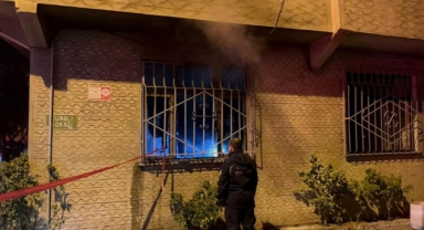 Evde çıkan yangında yatalak hasta ağır yaralandı