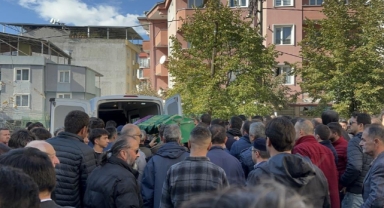 Kazada hayatını kaybeden genç kız toprağa verildi