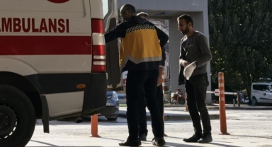 Makineye elini kaptıran işçinin 3 parmağı koptu