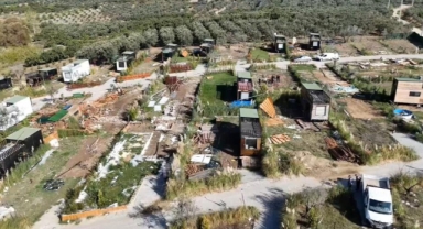 Mudanya'da kaçak 63 tiny house yıkıldı